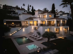 Villa Kumaro 4 bedroom spa outdoor pool parking